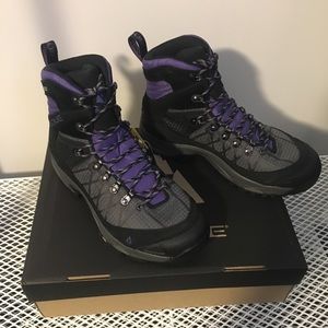 vasque saga gtx hiking boots